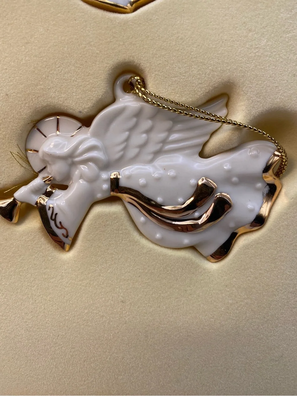 Lenox White and Gold Wedding Ornament Set of 11 Porcelain Décor